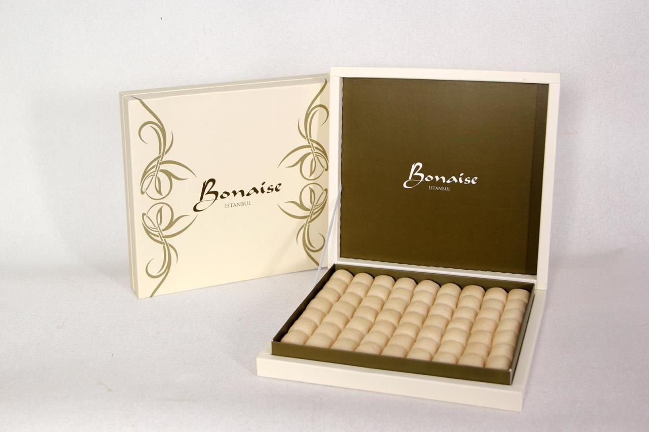 Badem Ezmesi Büyük Kutu - 750 gr - 63 adet